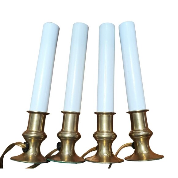 Set Of 4 NOMA 9" Electric Candles Brass Base Christmas Window Decor Holiday VTG - Picture 6 of 6